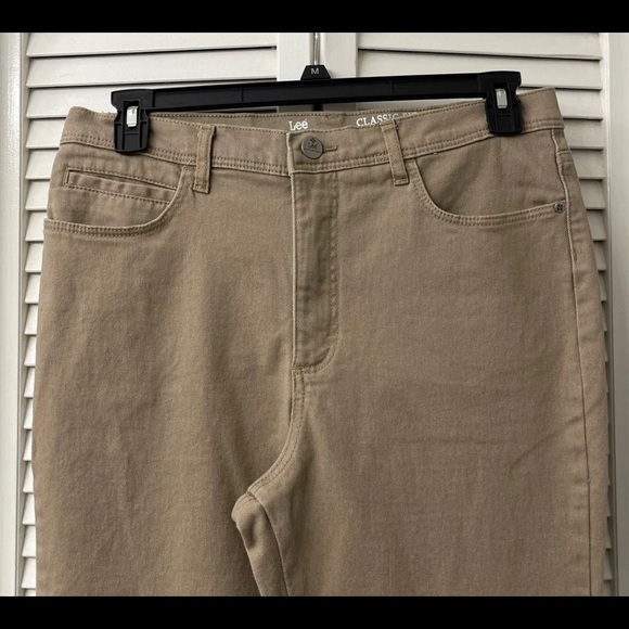 Lee | Jeans | Womens Taupe Jeans Size 4 